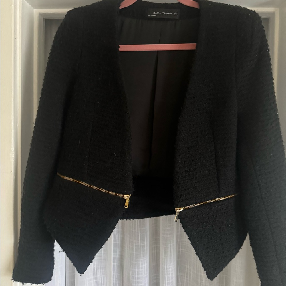 Zara woman blazer jacket 
Fitted waist w/zipper